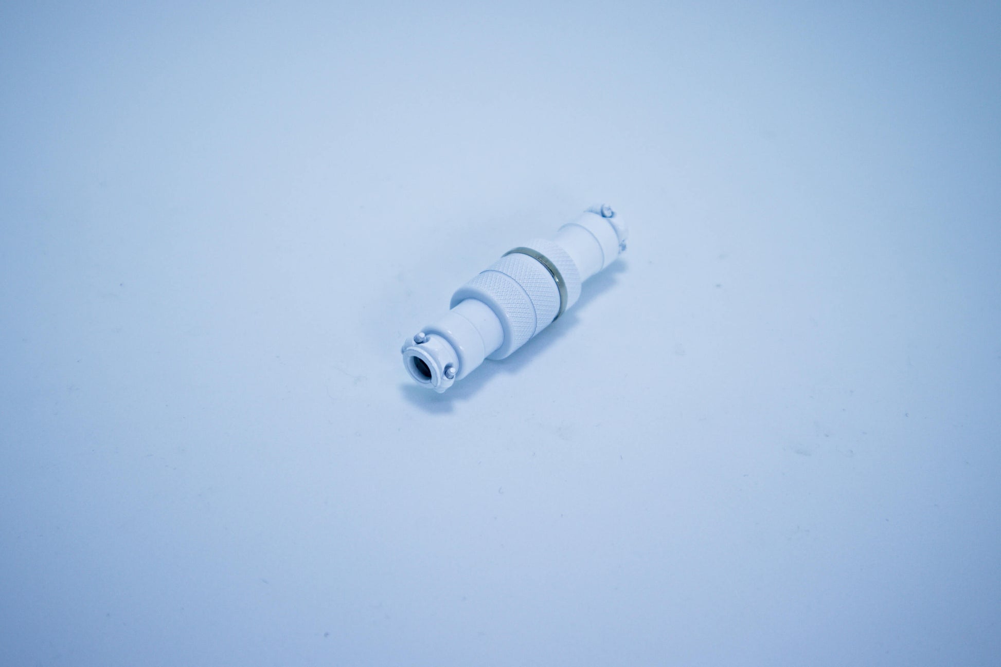 Aviator Connector