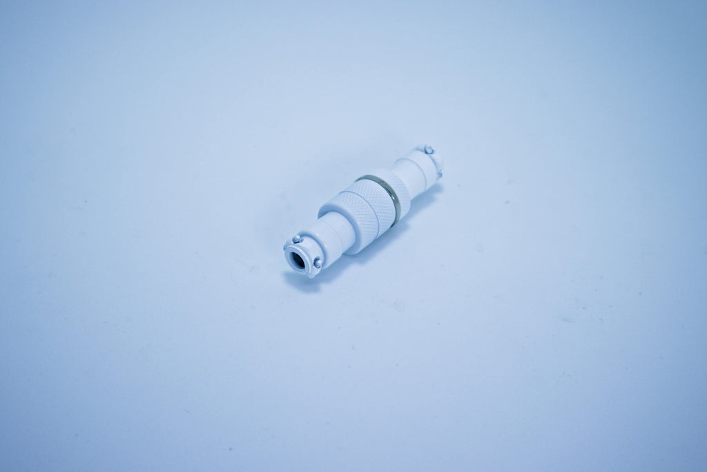 Aviator Connector
