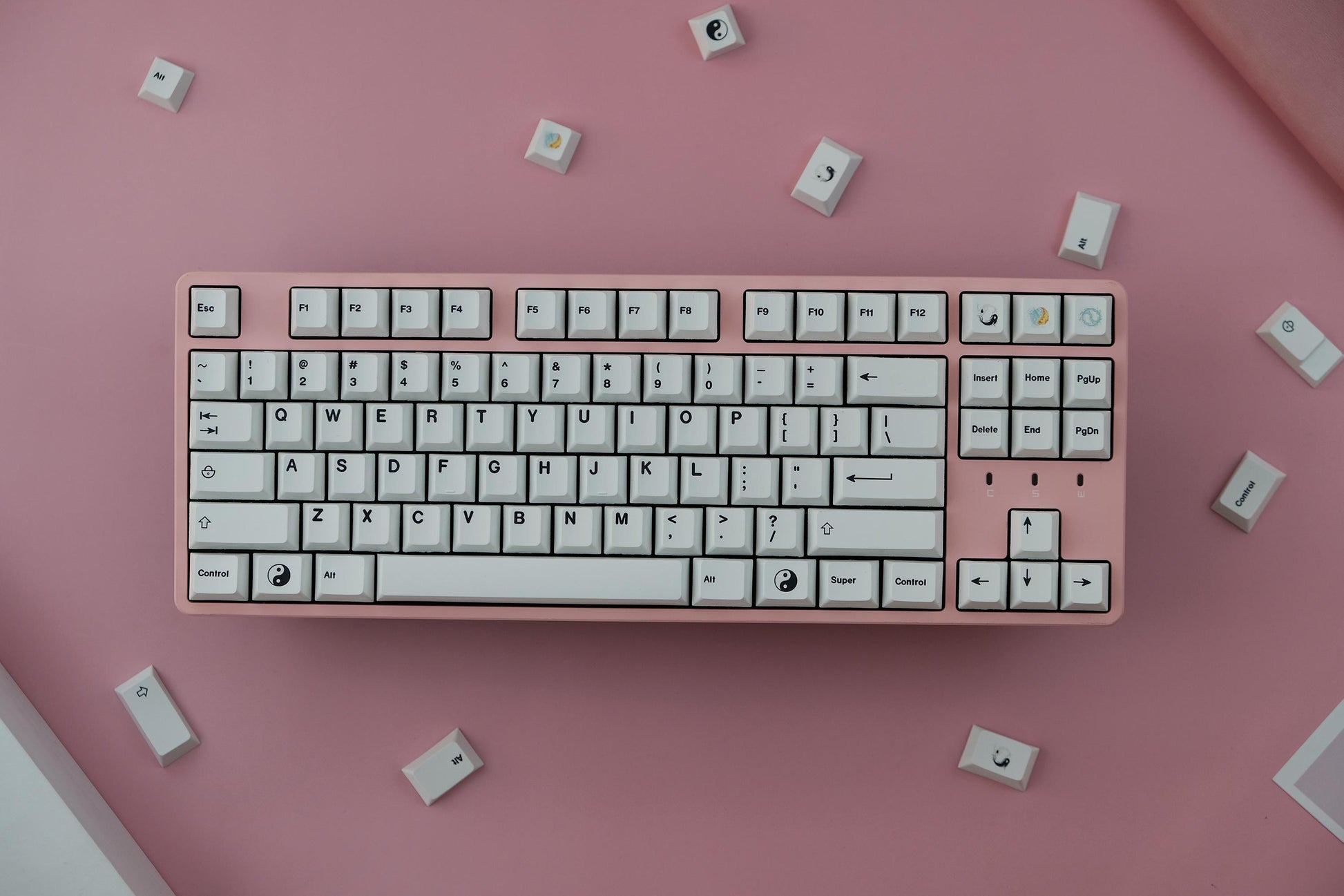 Cherry Profile Black on White PBT Keycap Set